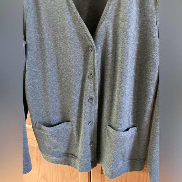 Lands End Grey jersey button up cardigan 2 front pockets Size 14-16 60% cotton - Picture 2 of 6